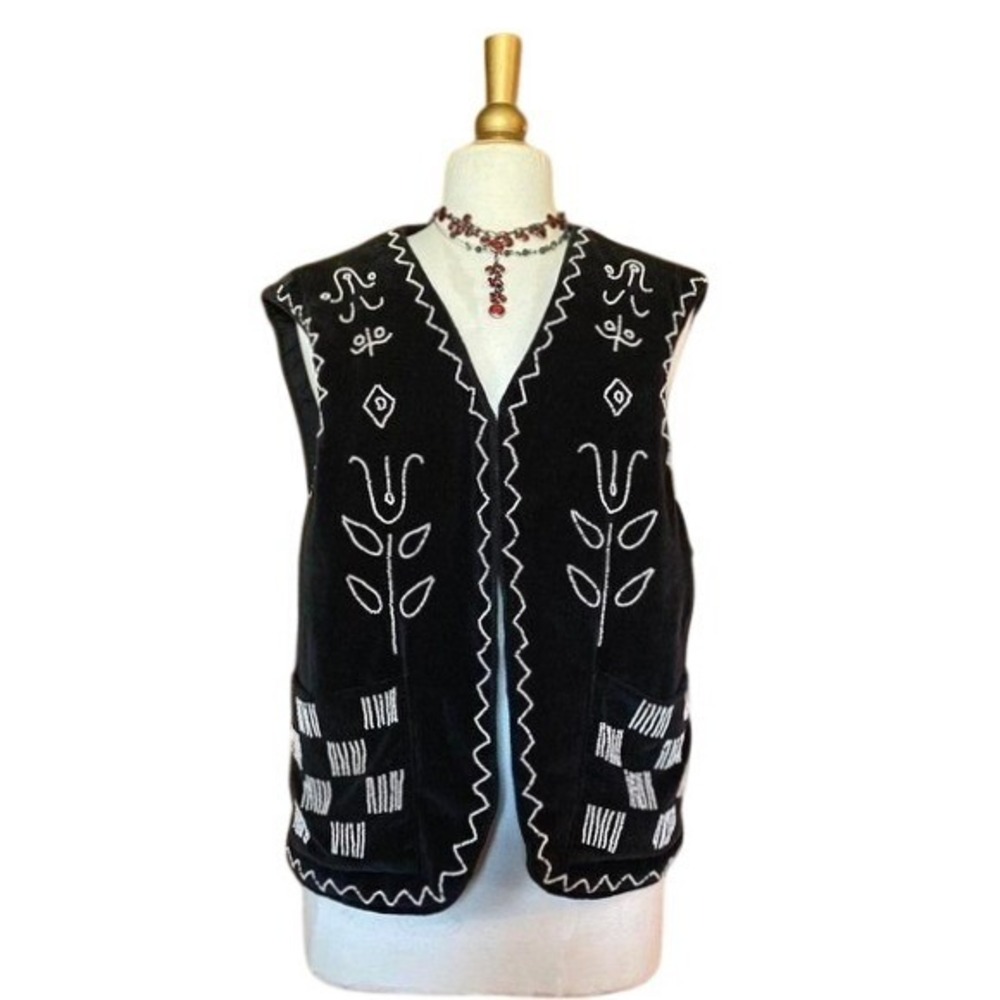 Zara Winter Wardrobe 23 Boho Western Black Velvet Beaded Floral Tribal Vest L-XL